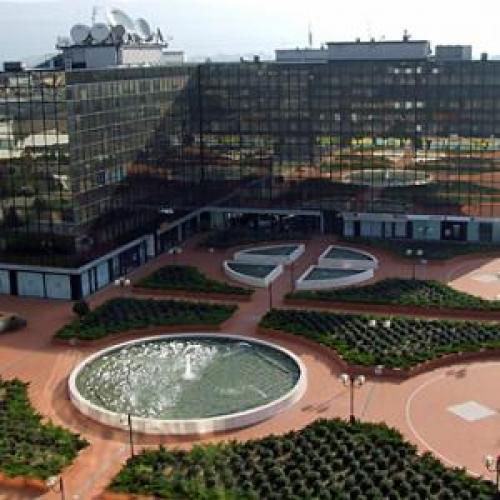 LEONARDO DA VINCI BUSINESS CENTRE IN PRATO