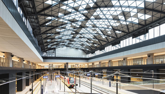 LODZ FABRYCZNA STATION AND ŁÓDŹ RAILWAY PROJECT